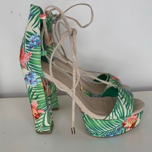 Tropical Open Toe platform sandals